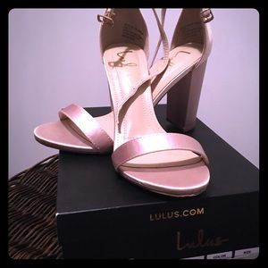 Champagne satin pumps